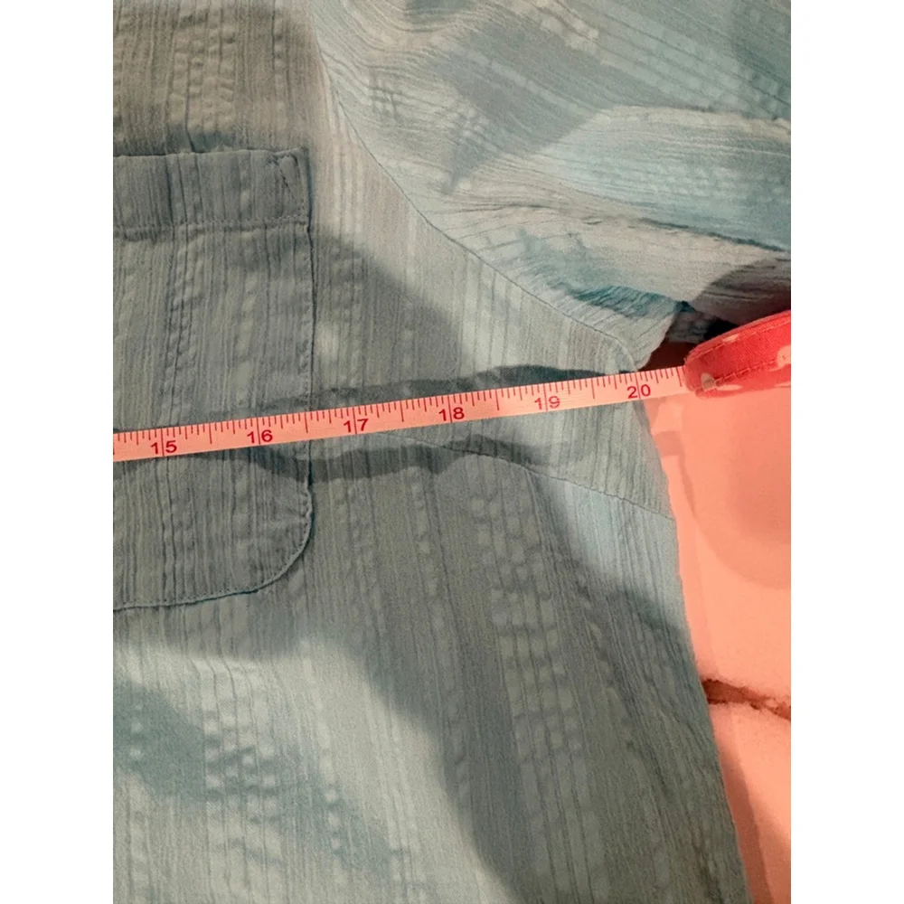 CHICO'S Turquoise Blue Lightweight Button Down Blouse Coastal SZ 2 Large - Picture 7 of 8